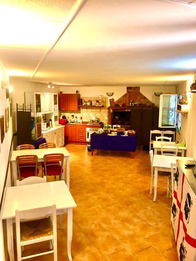 Bed and Breakfast L'Oasi Di Chia Zewnętrze zdjęcie