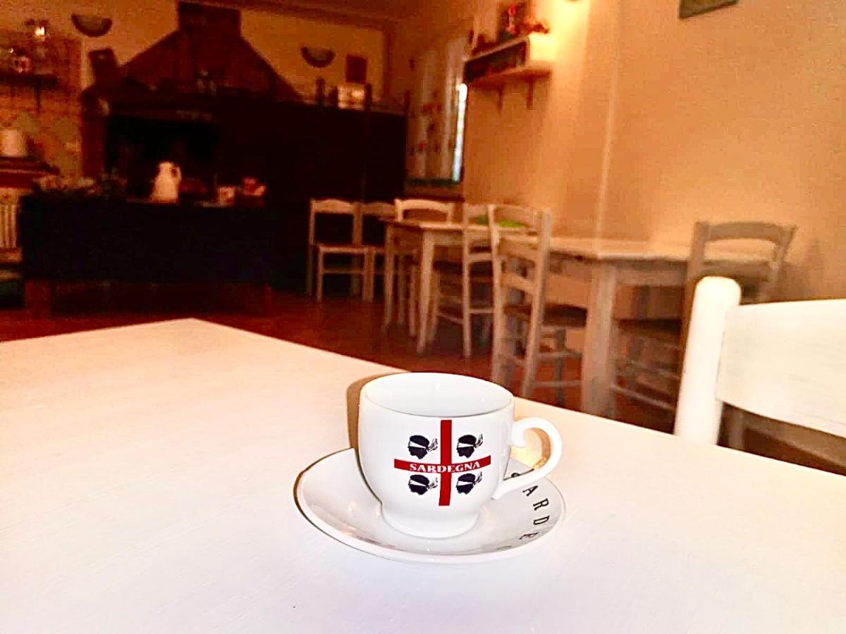 Bed and Breakfast L'Oasi Di Chia Zewnętrze zdjęcie
