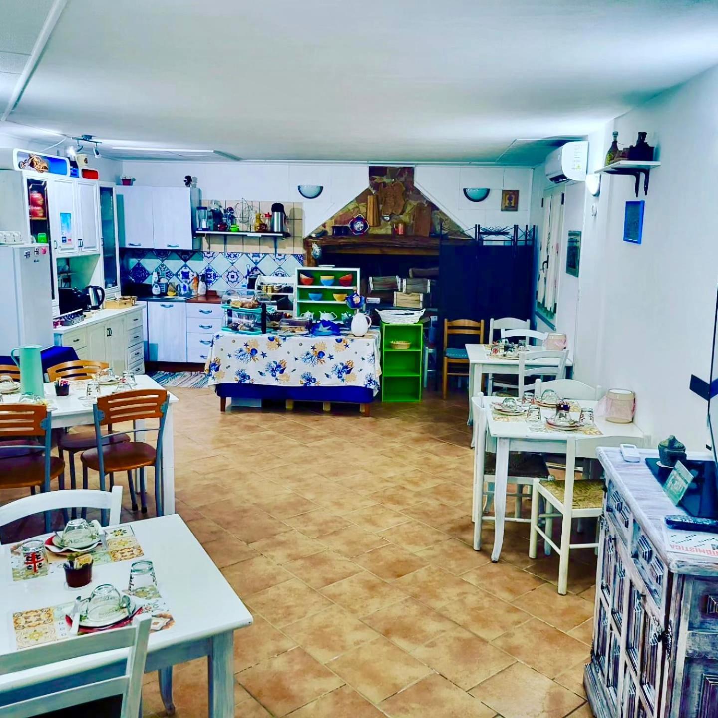 Bed and Breakfast L'Oasi Di Chia Zewnętrze zdjęcie